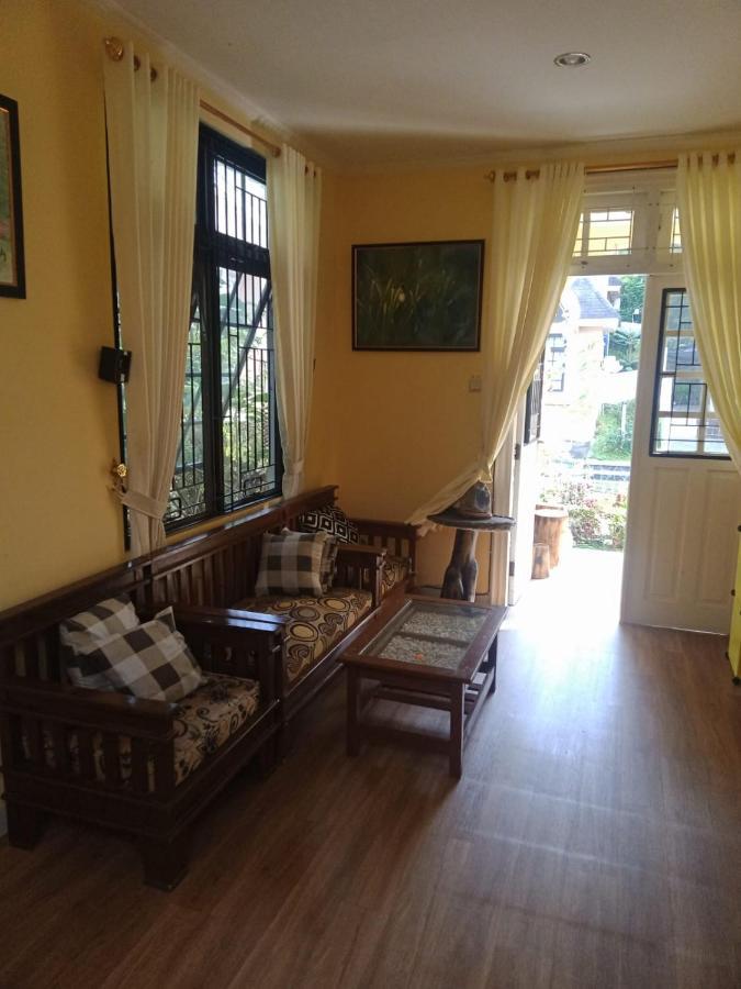 Villa Kota Bunga Cipanas 3 Kamar Baru Renovasi Full Wifi Cikundul Exteriör bild